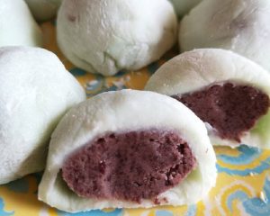 Daifuku Mochi with Red Bean Filling