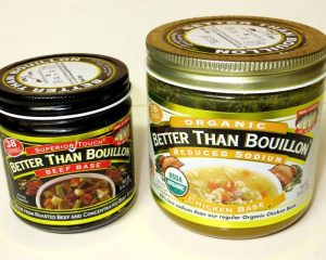 Deli-style Borscht Soup with Beans and Beetroot