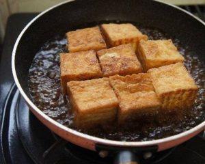 Easy "Agedashi" Tofu with Atsuage