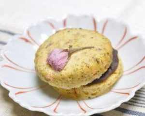 Microwaved Steamed Bread & Steamed Dorayaki