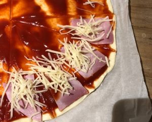 Pizza-Style Appetizer Croissants