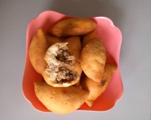 Soft meat pie