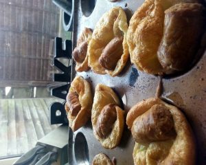 Tiddly Puds (toad in the hole)